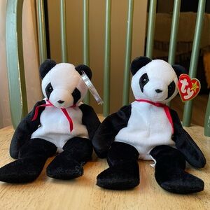 Ty Beanie Baby Black and White Panda— Fortune